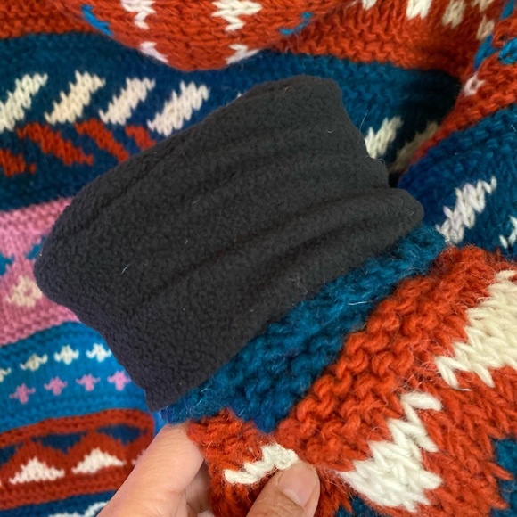 NWOT Handmade Nepal 100% Wool zip up hooded sweater– Fully Lined – Oversized L - Picture 9 of 9